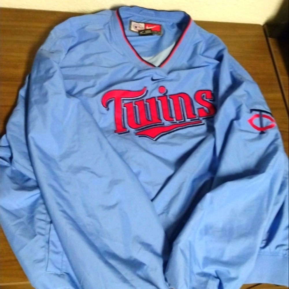 Minnesota Twins Vintage MLB Pull Over